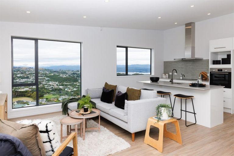 Photo of property in 14 Jaunpur Crescent, Broadmeadows, Wellington, 6035