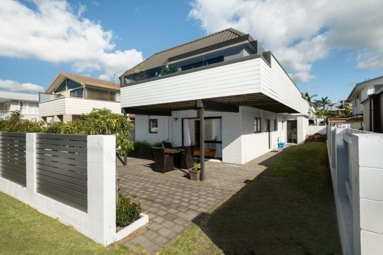 Photo of property in 4b Muricata Avenue, Mount Maunganui, 3116