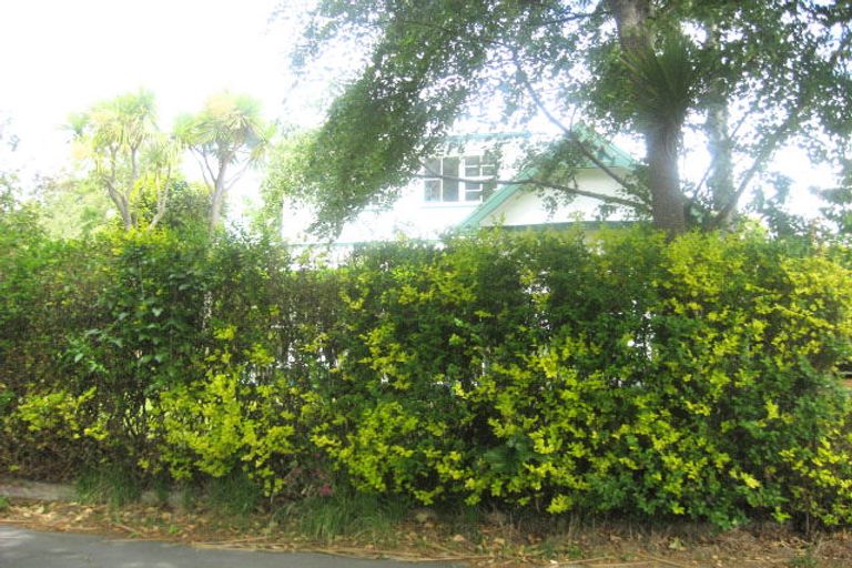 Photo of property in 140 Fisher Avenue, Beckenham, Christchurch, 8023