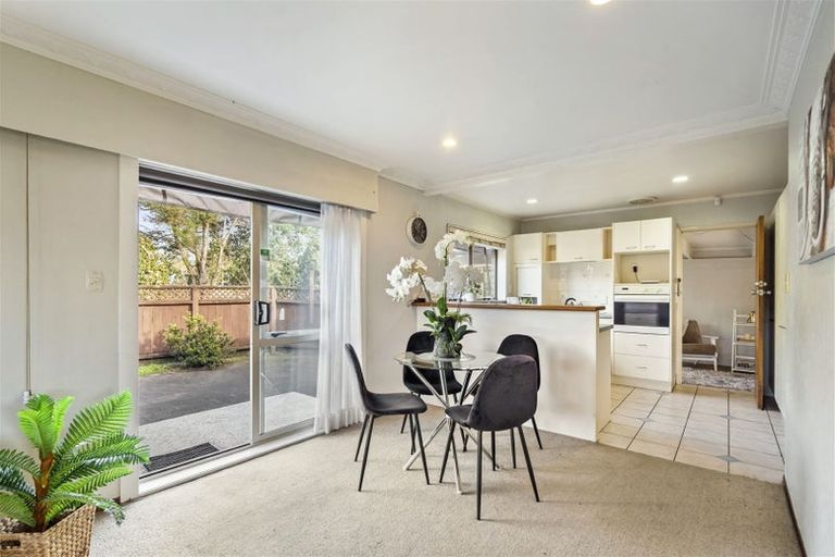 Photo of property in 2/32 Opaheke Road, Papakura, 2110