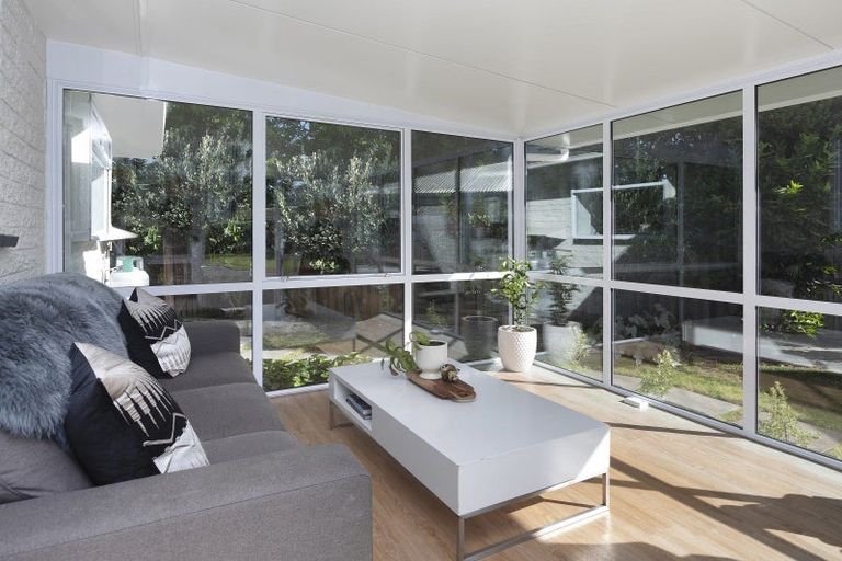 Photo of property in 76 Isleworth Road, Bishopdale, Christchurch, 8053