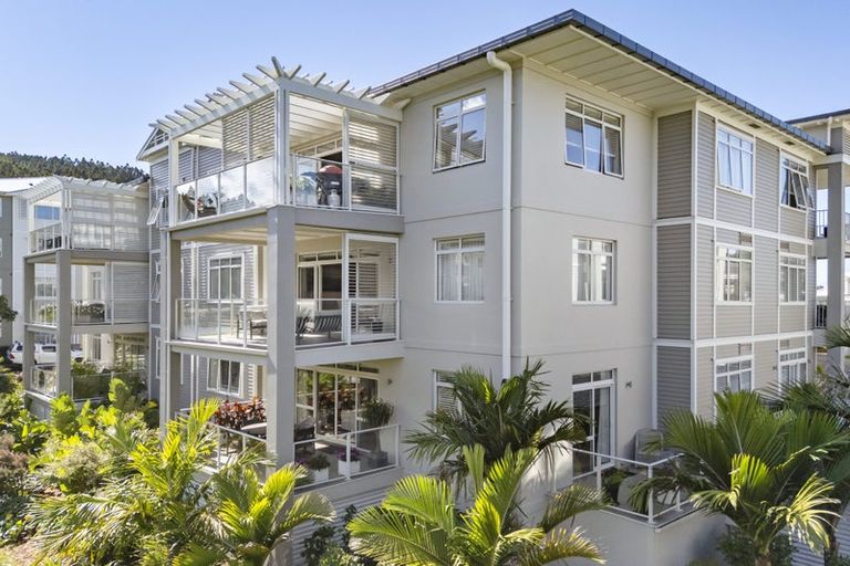 Photo of property in 77 Parkside Drive, Orewa, 0931