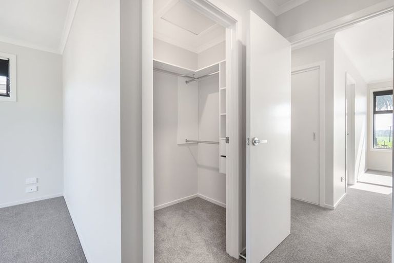 Photo of property in 60 Scenic Rise, Rototuna North, 3281