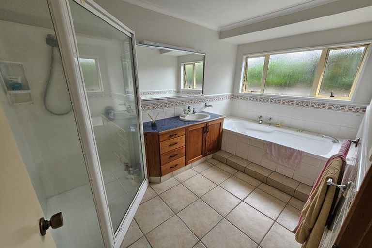 Photo of property in 1 Braeburn Place, Bethlehem, Tauranga, 3110