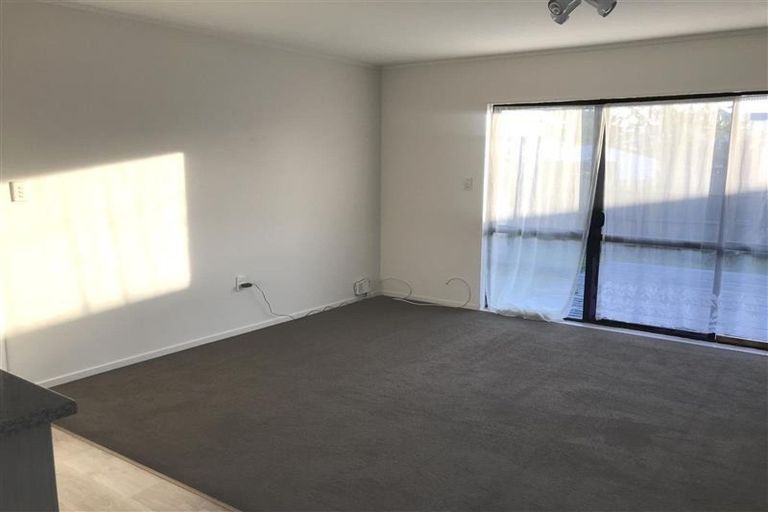 Photo of property in 1/6a Druces Road, Wiri, Auckland, 2104