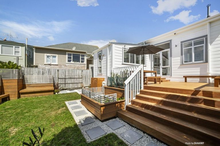 Photo of property in 30 Liffey Street, Island Bay, Wellington, 6023