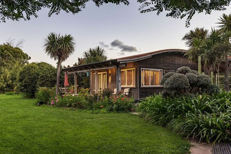 Photo of property in 134 Aranui Road, Mapua, 7005