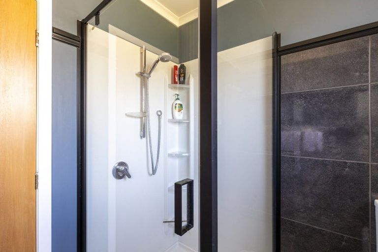 Photo of property in 17 Harris Street, Waitara, 4320