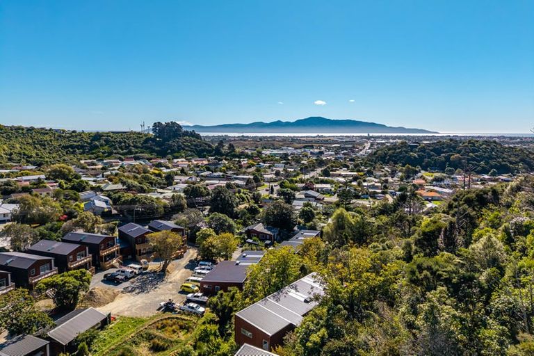 Photo of property in 14/91 Ruapehu Street, Paraparaumu, 5032