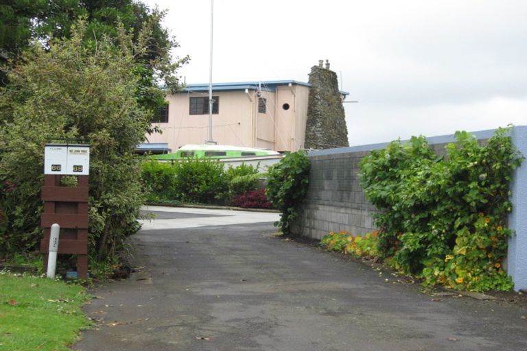 Photo of property in 66 Ridgemount Rise, Mangere Bridge, Auckland, 2022