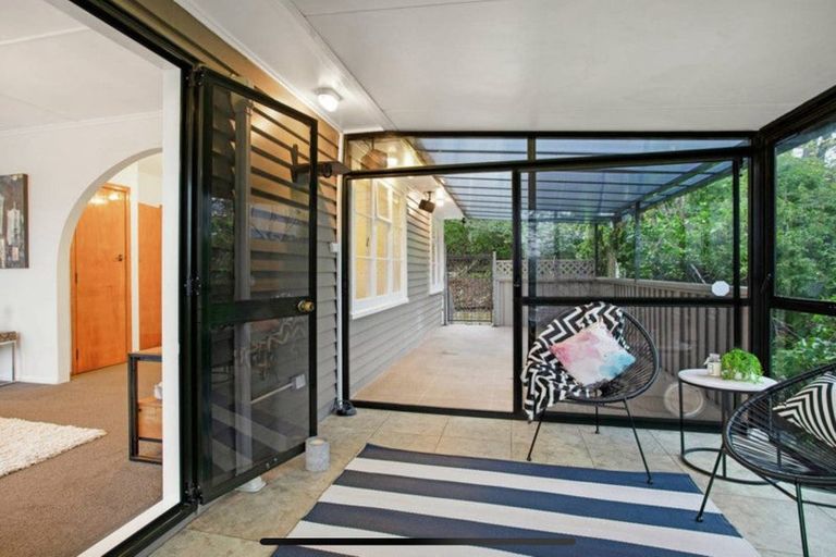 Photo of property in 17 Phillip Avenue, Glen Eden, Auckland, 0602