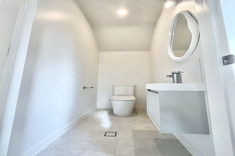 Photo of property in 4/29 Brandon Road, Glen Eden, Auckland, 0602