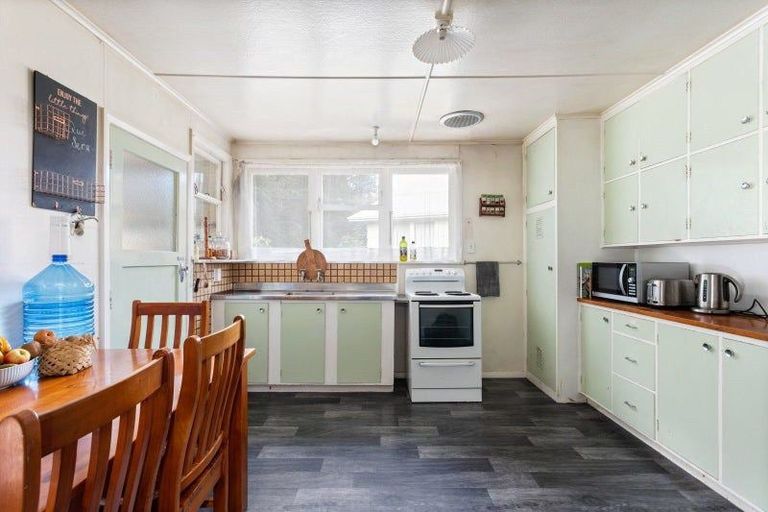 Photo of property in 26 Halley Street, Outer Kaiti, Gisborne, 4010