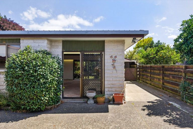 Photo of property in 9b Wellington Street, Te Hapara, Gisborne, 4010