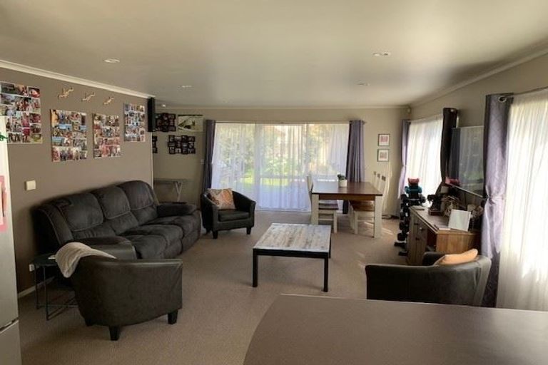 Photo of property in 4 Calumet Way, Takanini, 2112