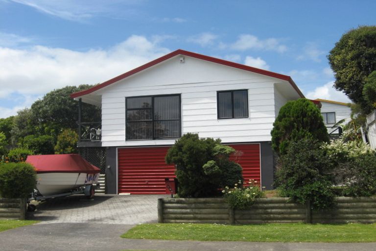 Photo of property in 146 Finlayson Avenue, Clendon Park, Auckland, 2103