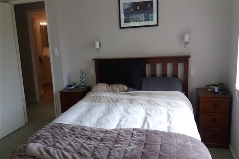 Photo of property in 10d Shelter Grove, Frankleigh Park, New Plymouth, 4310