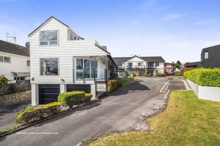 Photo of property in 116 Lake Terrace, Taupo, 3330