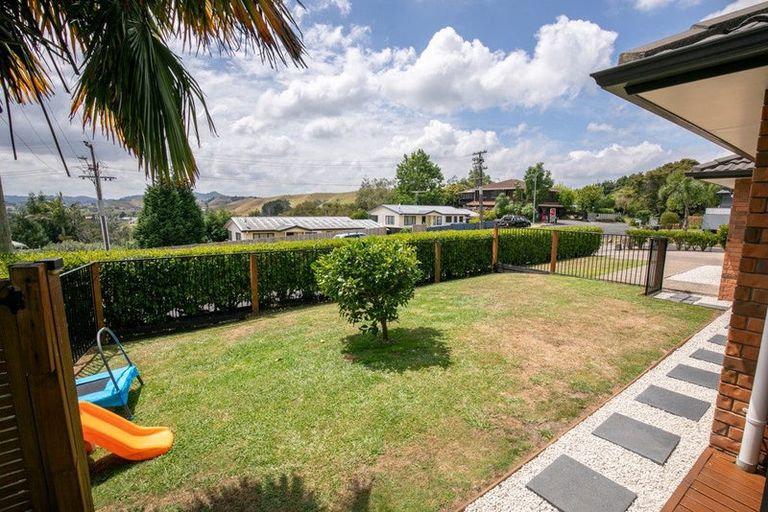 Photo of property in 26 Upland Road, Huntly, 3700