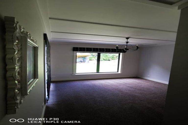 Photo of property in 102 Atawhai Road, Fitzherbert, Palmerston North, 4410