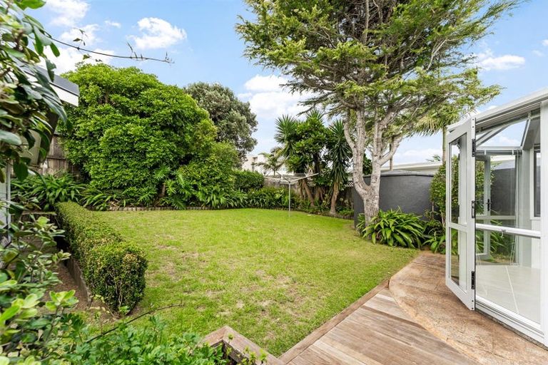 Photo of property in 70 Omaha Drive, Omaha, 0986