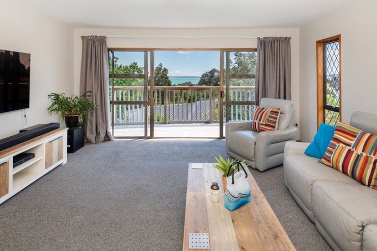 Photo of property in 7 Evelyn Road, Cockle Bay, Auckland, 2014