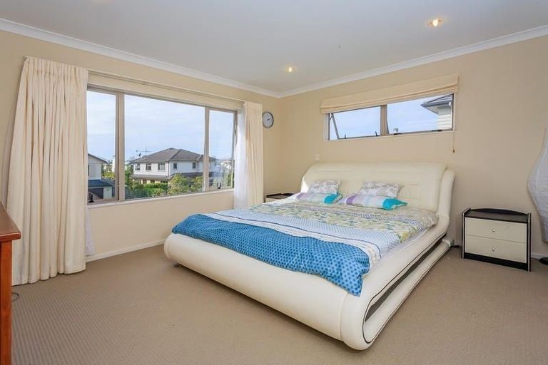Photo of property in 34 Laurel Oak Drive, Schnapper Rock, Auckland, 0632