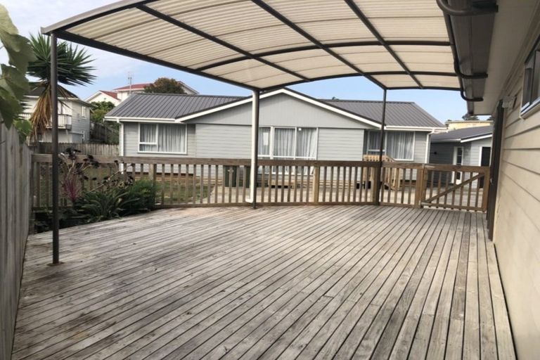 Photo of property in 15 Udall Place, Bucklands Beach, Auckland, 2014
