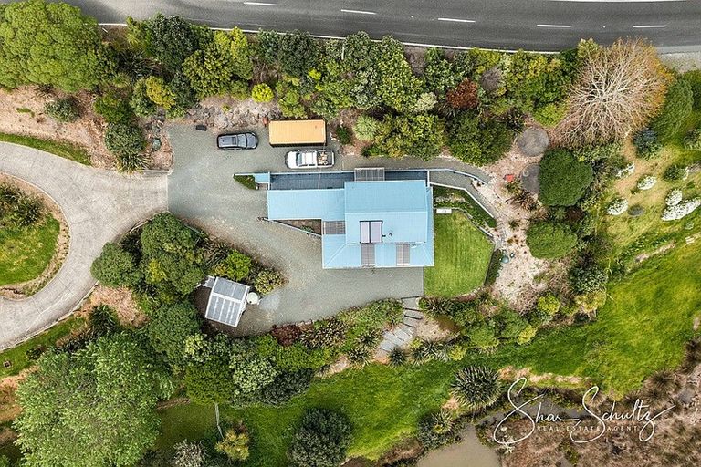 Photo of property in 1122 Whakapirau Road, Whakapirau, Maungaturoto, 0583