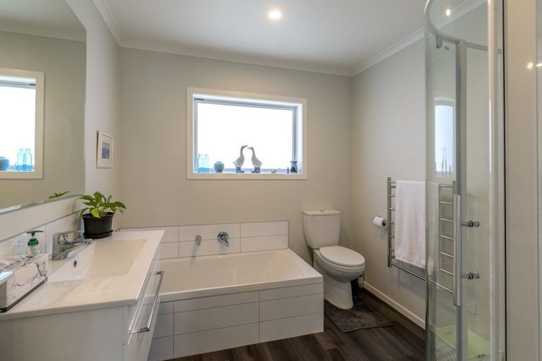 Photo of property in 5 Mack Street, Foxton Beach, Foxton, 4815