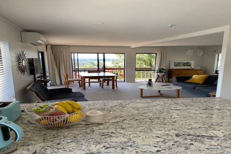 Photo of property in 9a Rangatira Road, Birkdale, Auckland, 0626