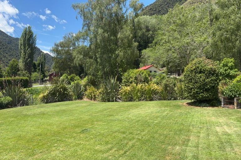 Photo of property in 702-708 Mangles Vly Road, Mangles Valley, Murchison, 7077