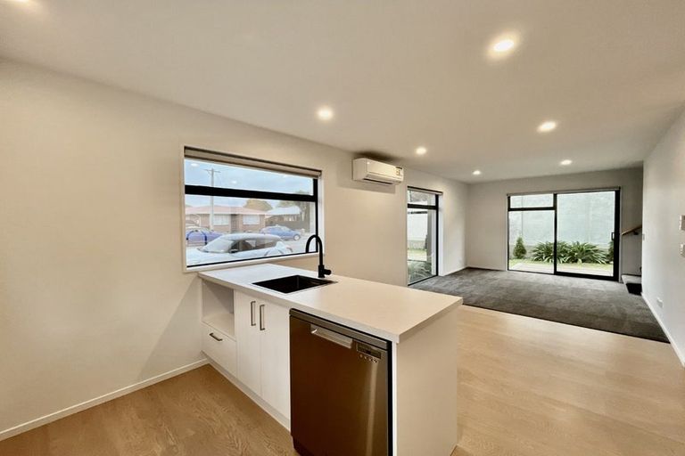 Photo of property in 1/282 Wilsons Road, Waltham, Christchurch, 8023