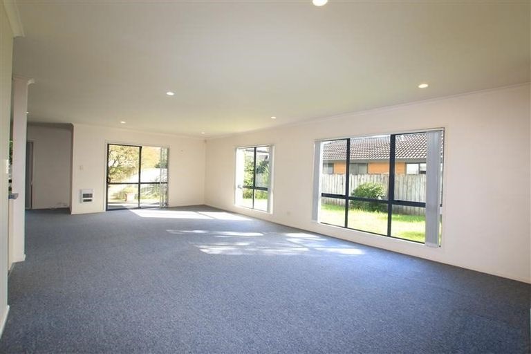 Photo of property in 38 Bass Road, Albany, Auckland, 0632
