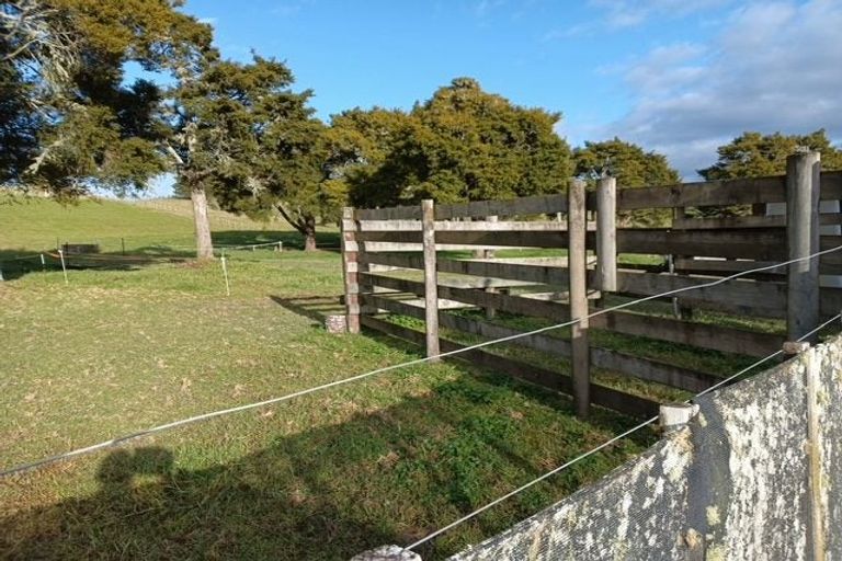 Photo of property in 605 Otaika Valley Road, Maungatapere, Whangarei, 0170