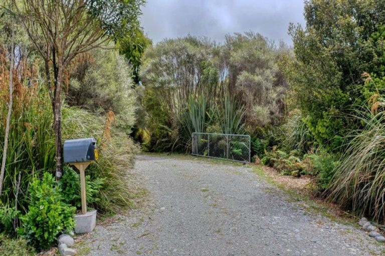 Photo of property in 22 Sanctuary Place, Kumara Junction, Hokitika, 7882