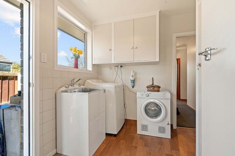 Photo of property in 24 Fern Drive, Halswell, Christchurch, 8025