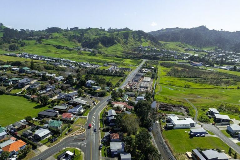 Photo of property in 38 Wilson Road, Waihi Beach, 3611