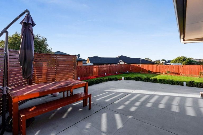 Photo of property in 5d James Drive, Bell Block, New Plymouth, 4312