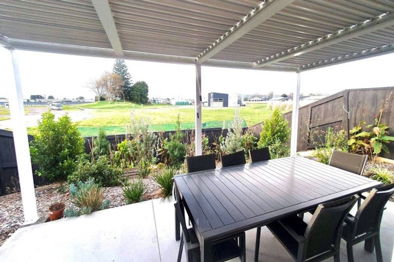 Photo of property in 11 Apostle Mews, Papamoa, 3118