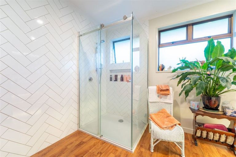 Photo of property in 15 Hillview Place, Pleasant Point, 7903