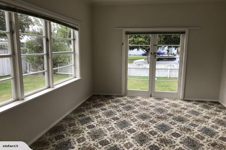 Photo of property in 5 Athlone Crescent, Boulcott, Lower Hutt, 5011