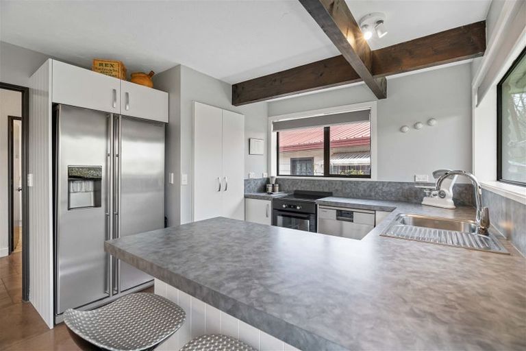 Photo of property in 11 Rawlings Lane, Somerfield, Christchurch, 8024