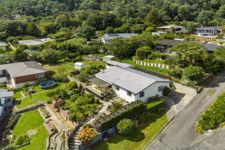 Photo of property in 52 Dorset Street, Picton, 7220