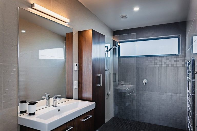 Photo of property in 19 Ernest Kemp Rise, Wharewaka, Taupo, 3330