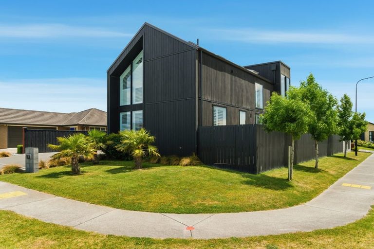 Photo of property in 70 Ledbury Drive, Rolleston, 7615