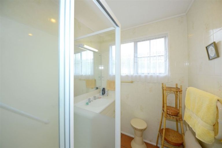 Photo of property in 12 Stedley Place, Heathcote Valley, Christchurch, 8022