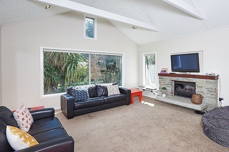 Photo of property in 11b Lansdown Street, Wanaka, 9305