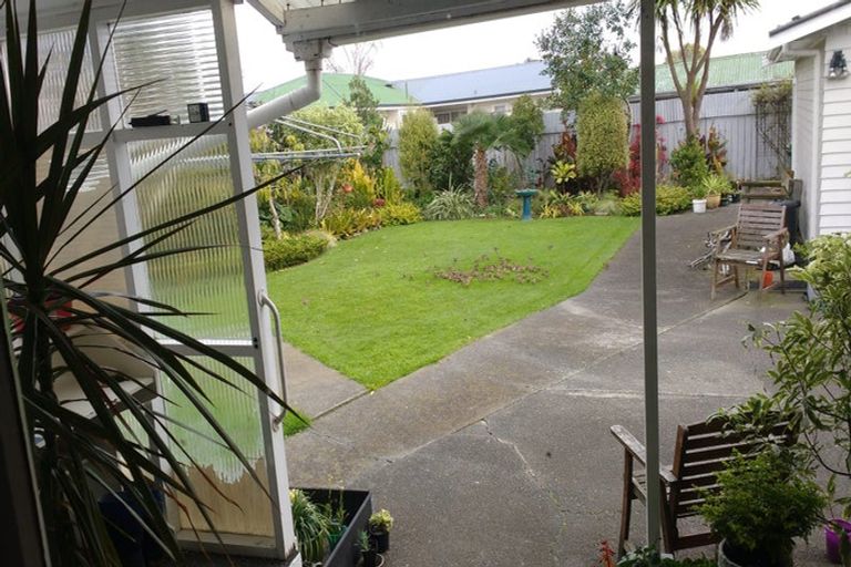 Photo of property in 63 Riverbend Road, Onekawa, Napier, 4110