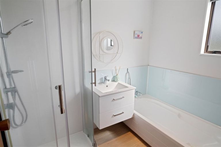 Photo of property in 19 Hillcrest Street, Tirau, 3410